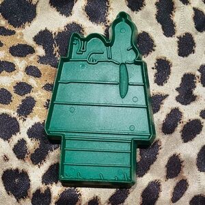 Vintage Snoopy Doghouse United Feature Green Cookie Cutter